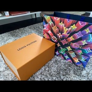 Authentic LV 2019 Holiday Shopping Bag, Box, etc